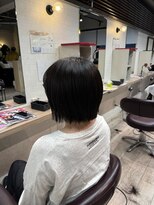 コワファースト長崎シャンプーボーイ 2nd(COIFF1RST 長崎 SHAMPOO BOY)&nbsp;ぱつっとボブ まるみボブ ミニボブ ショートボブ
