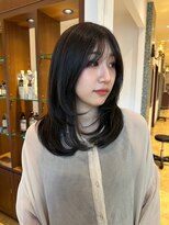 ブランシェ神領店 オリーブカラー/レイヤーカット