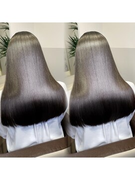 ユニー(uniii) 【uniii】