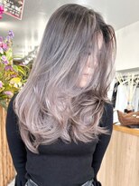 ウィリーベル 沖縄(WILLIE BELLE)&nbsp;バレイヤージュ/ゆるふわロング/ミルクティアッシュ/グレージュ