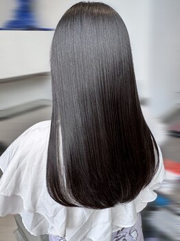 キルト(kilto.)の写真/髪質やクセ・ダメージを見極め最高の美髪へ！芯から輝く本物のツヤと柔らかな手触りを実現【髪質改善】