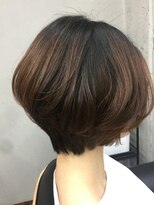 プレヴィア(PREVIA)&nbsp;ヘナオレンジ 襟足スッキリショートボブ