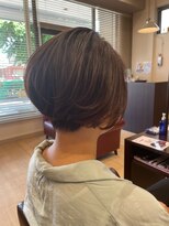 ヘアーアンドメイク シルバ(Hair&Make SILVA) 襟元すっきりショート