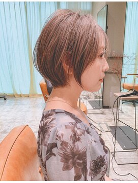 ウニコ(unico.) 【unico.】大人かわいいナチュラルな丸みショート