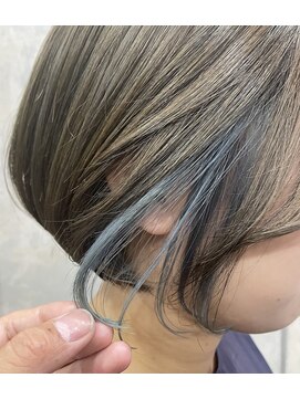 サル(saru) ☆インナーカラー×ペールブルー☆