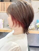 ウル(ulu.)&nbsp;ulu.脱白髪染め×ウルフ×インナーカラー