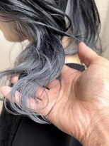 インフィニティー infinity HAIR SPACE BLOOM インナーカラー・ホワイトカラー
