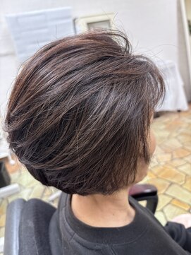 シルキータッチ(Silky Touch) エレガントフローボブ