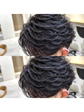 アイトーキョープラスシー 横浜(AI TOKYO+Sea) 横浜/高島町/フェザーパーマ/毛流れパーマ/センターパート