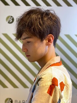 バーバーバー アカバネ(BARBER-BAR AKABANE) 大人のグラデーションパーマスタイル【BARBER-BAR】