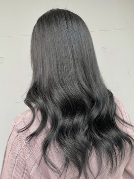 カリーナコークス 原宿 渋谷(Carina COKETH) 暗髪カラー/アディクシーカラー/インナーカラー/ダブルカラー