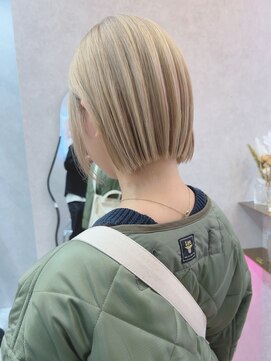 ロンド レア 天神大名店(Lond Le’a) ダブルカラー/インナーカラー/ミルクティーベージュ/ブリーチ