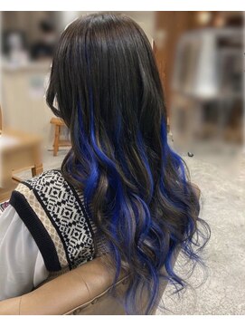 フツーロ 栄(FUTURO) プルエクステ