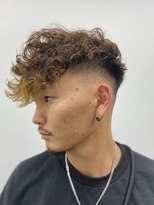 ヒロギンザ 大阪本店(HIRO GINZA)&nbsp;スペインカール×スキンフェード