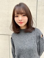 レイリー 原宿 表参道(Rayreee)&nbsp;小顔似合わせカット顔周り韓国ミディアムレイヤーストレート
