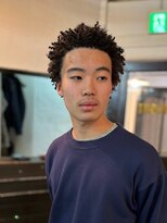 ビーバイエイトジェンツ(Bee by EIGHT GENTS)&nbsp;ダークアッシュアッシュブラックカルマパーマベリーショート