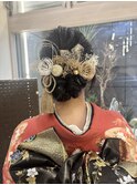 [あやか]成人式ヘアセットシニヨンスタイル