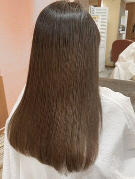 ネオリーブサイン 大森店(Neolive sign) 超ツヤサラ　天使の輪ストレート　【大森】