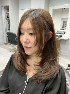 アデプト 金町店(adept) 小顔見せレイヤー×ミディアムスタイル