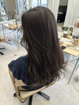 フルールバイアヴァンスクロス(Flulu by avance. cross) グレージュ/東梅田