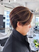 エイス 梅田 中津(Ace)&nbsp;センターパート メンズハイライト