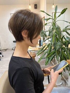 アガペー(Agape) 横顔が綺麗に見えるショート