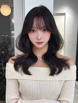 クム(kumu) レイヤーカット /縮毛矯正/前髪/顔周り/名古屋/栄/韓国サロン