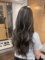 ヘアースペースブルーム プリュス 石橋店(HAIR SPACE BLOOM plus) ハイライト/透明感カラー/レイヤーカット/石橋阪大前