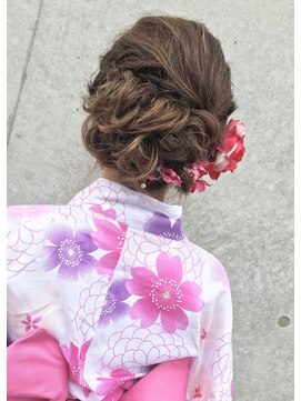 フリーラ 表参道(freera) 浴衣アレンジ★編み込みでつくるハニーヘア