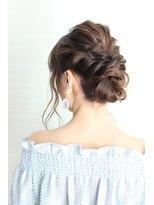 オーロ(ORO) 二次会ヘアアレンジ☆ドレスヘア