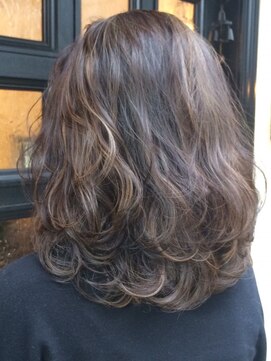 ブロック ジャポン(bloc japon) シークレットハイライトベージュ・デザインカラー