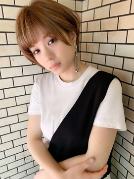 マリアバイアフロート(Maria by AFLOAT) 小顔丸みショートひし形イルミナカラーベージュ