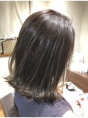大人グレージュミディアム外ハネボブ