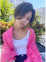 ワン バイ ジエクト(One by The Ect)&nbsp;かきあげボブショート×グレージュ×チャコールグレー×前髪なし