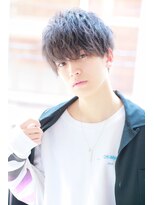 アトラクト(AttRact)&nbsp;メンズヘア  黒髪　緩めパーマ　刈り上げ　ツーブロ