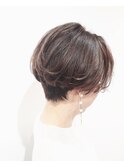 30代 40代 美髪 小顔 くびれショートレイヤー