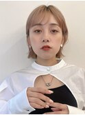大人可愛い20代30代40代くびれタイトショート×ラテベージュ