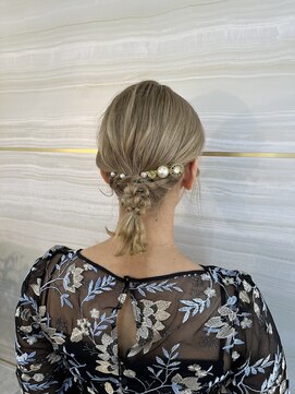 エルバイラビス 大宮(elu by lovis) 《Ami》編みおろしヘア/ショートアレンジ/結婚式ヘア/フルバング