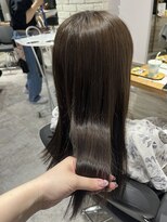 リーオオサカ(Lee Osaka) アッシュグレージュ/かれん