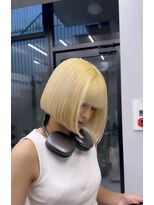 ヴァーディ オモテサンドウ(Vardy omotesando)&nbsp;ブロンドカラー