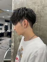 メンズサロン キング 心斎橋店(Men’s salon K!ng) ホワイトメッシュ/ツイスト/ツイスパ/パーマ/メンズ/眉毛/心斎橋