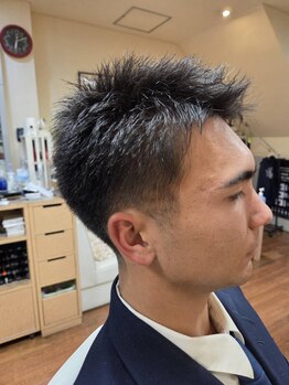 【カットシェービング3600円】スピードカットで昼休みに行けるのも嬉しい◎再現性の高さに定評のあるカット