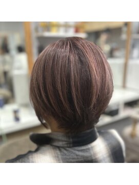 シアーピンク・ショートボブ