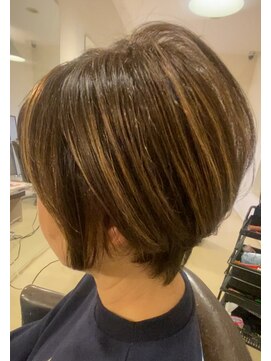 アナログノイ(analog noi) ショートボブとハイライト