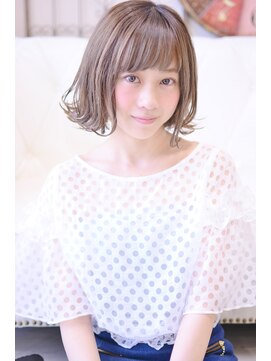 メイズ(MAZE) 【メイズ東中野・鍛原志行】外ハネグレージュボブ