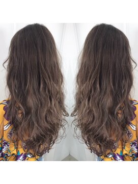 ヘアアンドビューティー クローバー(Hair&Beauty Clover) ash gray/ニュアンスカラー