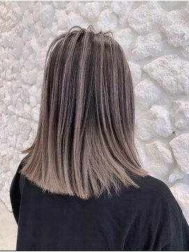 モアナ バイ ヘッドライト 沖縄東崎店(Moana by HEADLIGHT) Moana東崎#バレイヤージュ#デザインカラー#ミルクティー