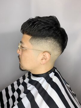 バーバー スタジオ ラフテル(Barber Studio RAFTEL) フェードスタイル