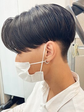 バイフィフス 原宿/表参道(by fifth) センターパート/ツーブロ刈り上げ/メンズ髪質改善