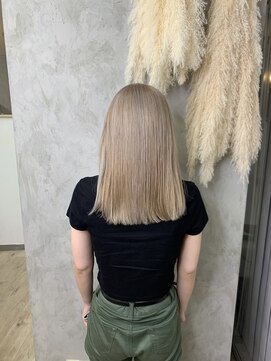 フリーダムメルシー(freedom Merci) ■ホワイトベージュ